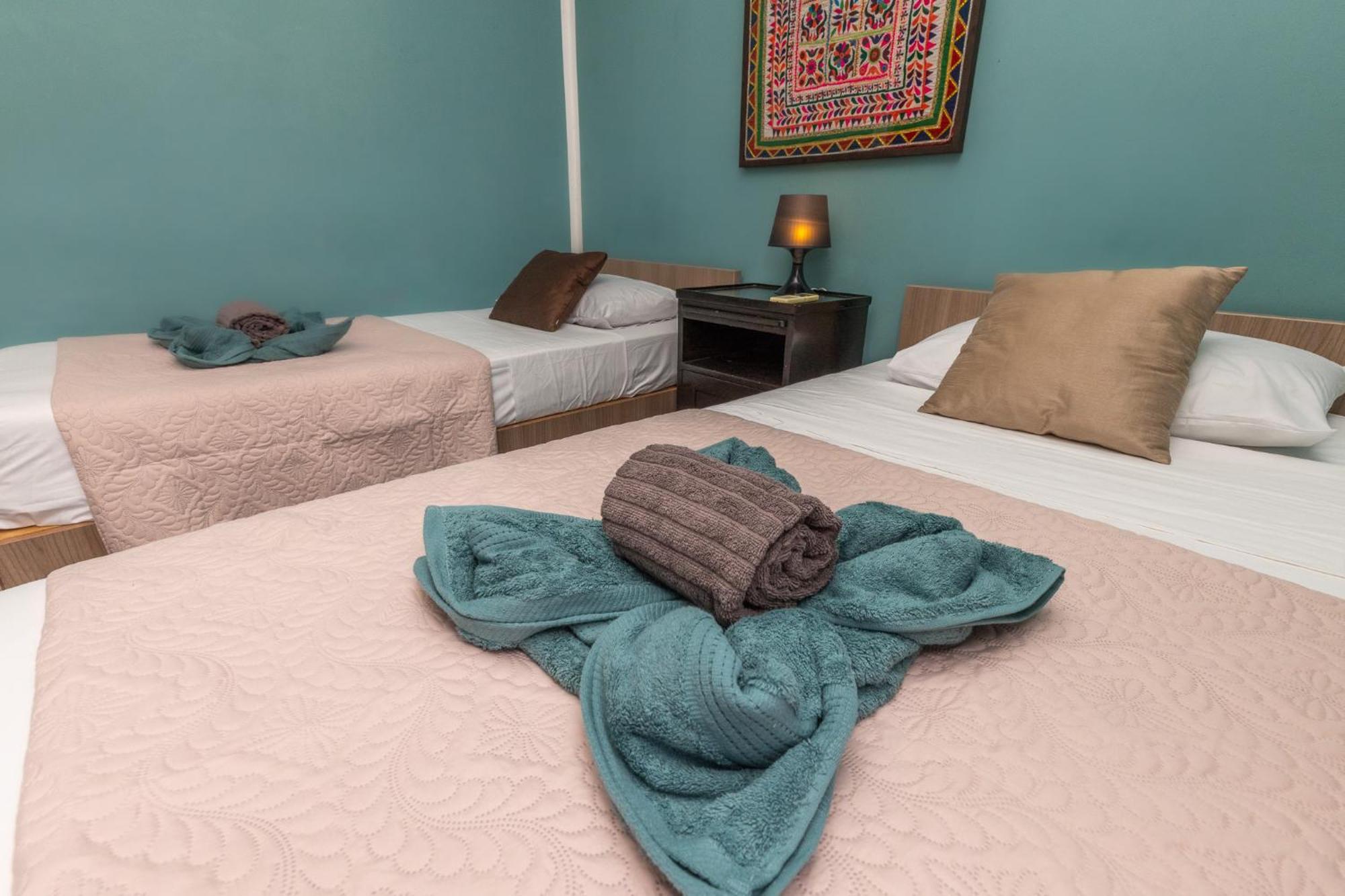 Pinewood Apartment Saint Julian's Ngoại thất bức ảnh