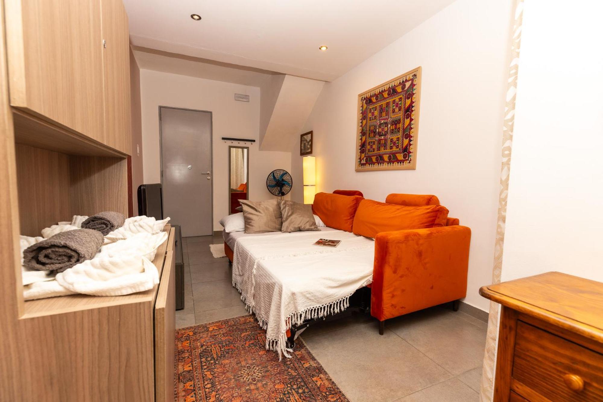 Pinewood Apartment Saint Julian's Ngoại thất bức ảnh