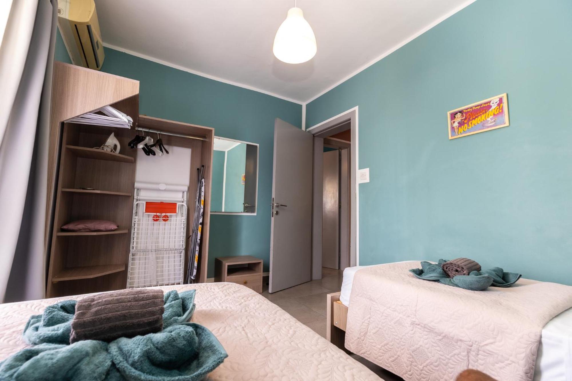 Pinewood Apartment Saint Julian's Ngoại thất bức ảnh